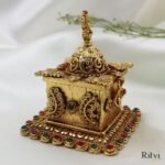 Shalini High Gold Sindoor Dabi - Image 2