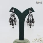 Mauni ad earrings