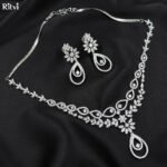 Sheen Diamond Necklace Set