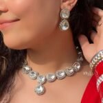 Elsa Kundan Diamond Necklace Set - Image 2