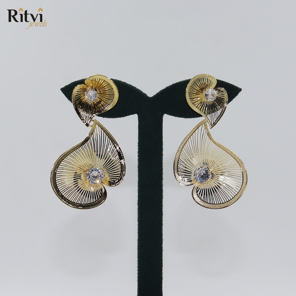 Siya Fashion Earrings