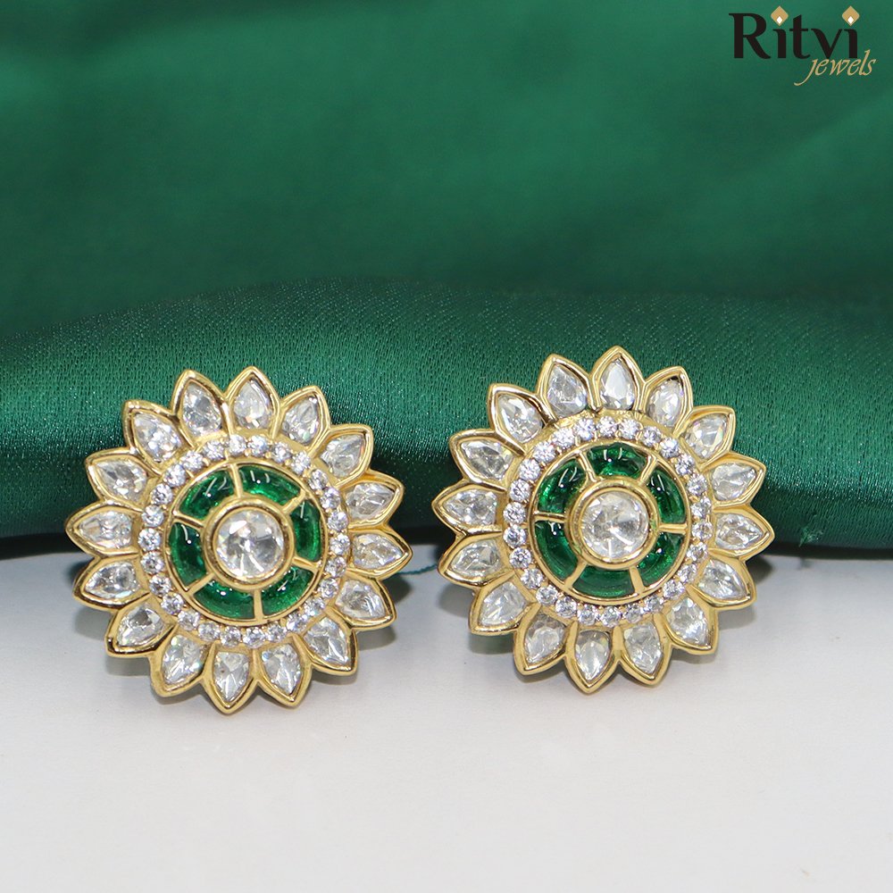 Kundan Emerald Blossom Studs