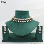 Fara Kundan Necklace Set - Image 4