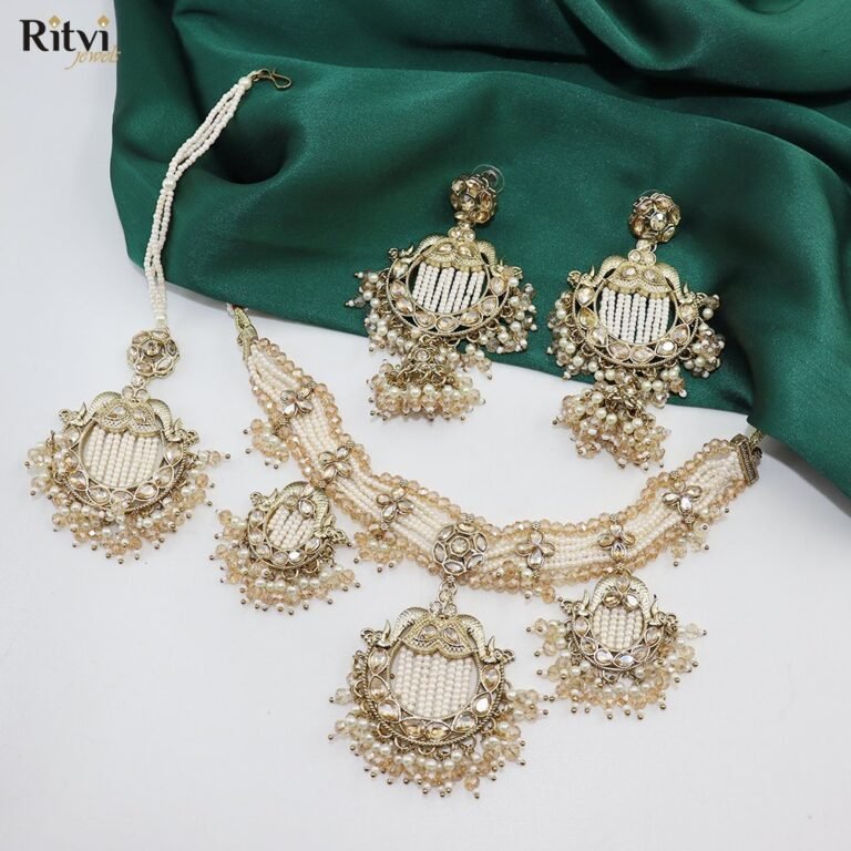 Vamika polki beaded necklace set
