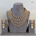 Alami Layered Necklace set