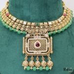 Kriya Antique Gold Necklace Set - Image 2